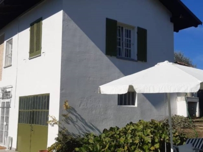 casa indipendente in vendita a Mombercelli