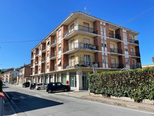 appartamento in vendita a Mombercelli