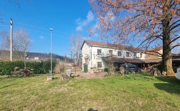 appartamento in vendita a Mombercelli