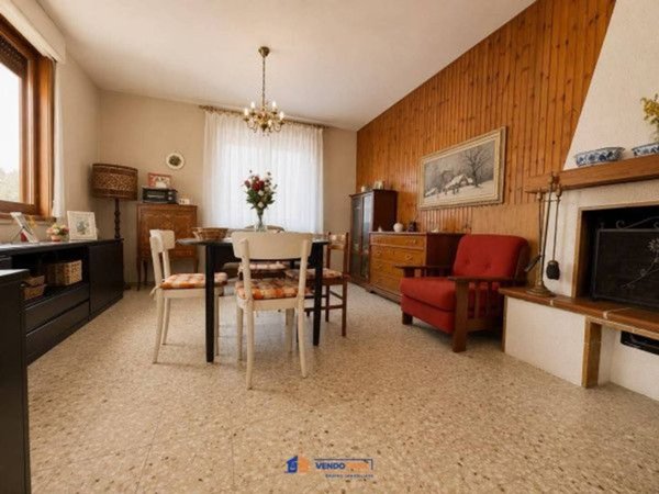 casale in vendita a Mombercelli in zona Pontetto