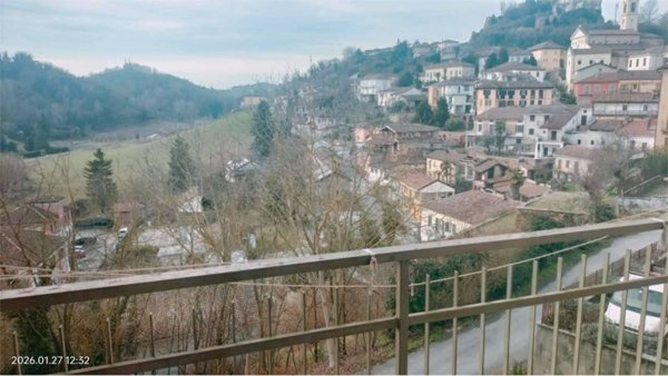 appartamento in vendita a Mombercelli in zona Pontetto