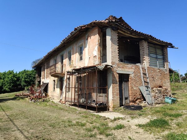 casale in vendita a Mombercelli in zona Variala