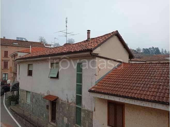 casa indipendente in vendita a Mombercelli in zona Pontetto