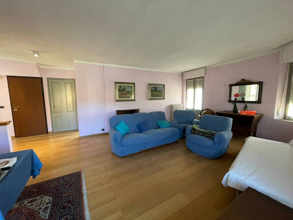 casa indipendente in vendita a Mombercelli in zona Nisorella