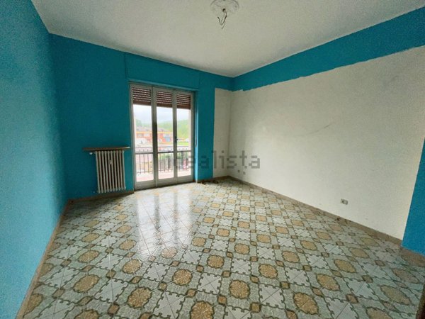 appartamento in vendita a Mombercelli in zona Sabbione
