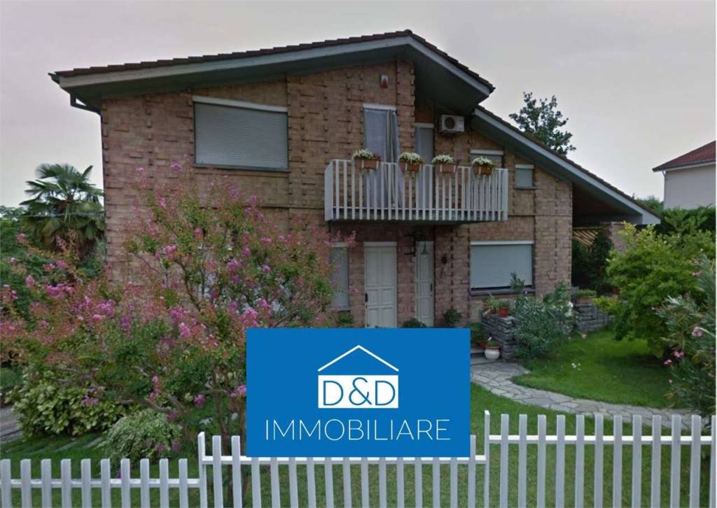 casa indipendente in vendita a Mombercelli in zona Pontetto