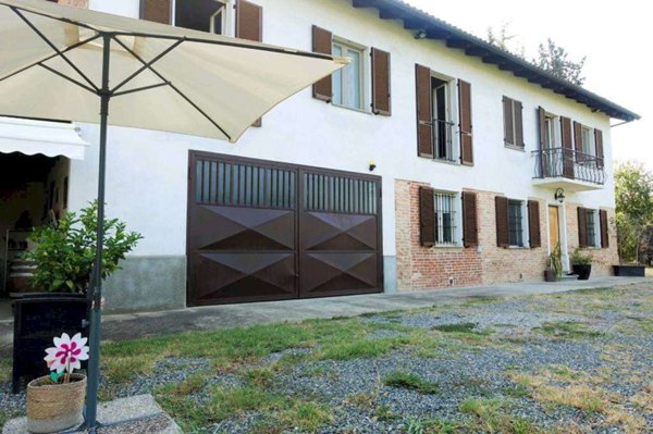appartamento in vendita a Mombercelli in zona Pontetto