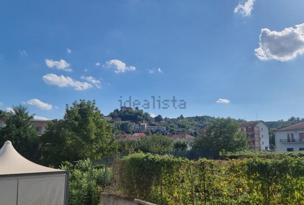 appartamento in vendita a Mombercelli in zona Pontetto