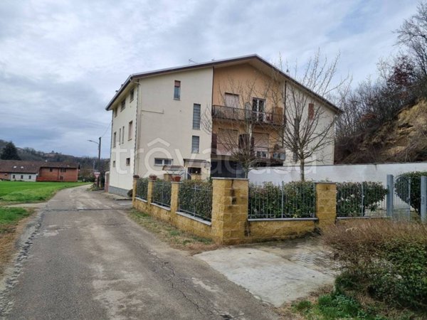 casa indipendente in vendita a Monale