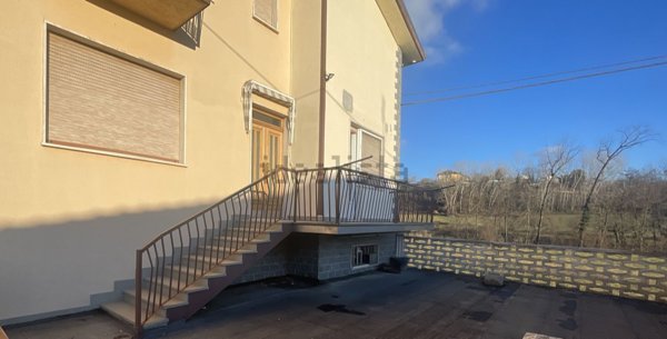 casa indipendente in vendita a Monale