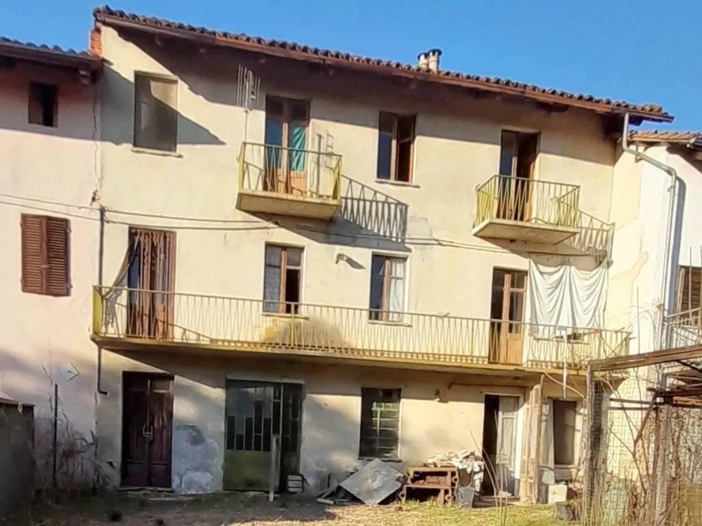 casa indipendente in vendita a Monale