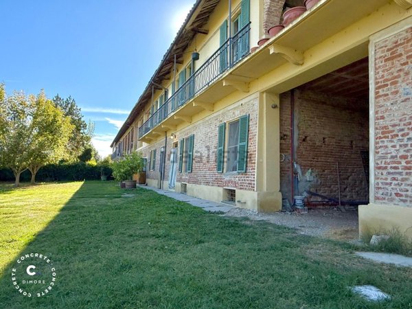 casa indipendente in vendita a Monale