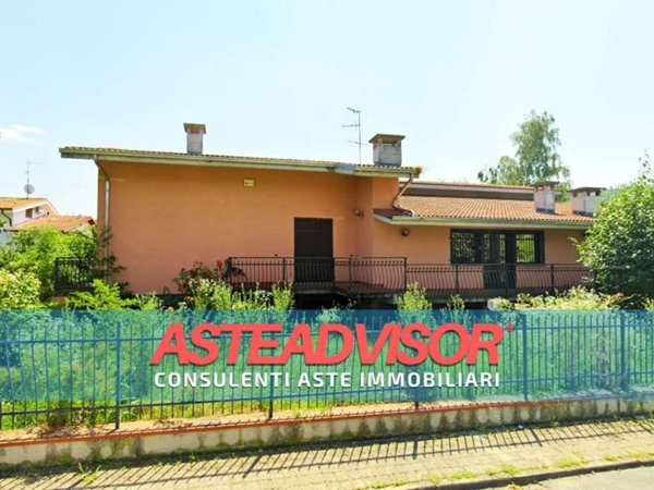 casa indipendente in vendita a Monastero Bormida
