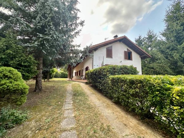 casa indipendente in vendita a Monastero Bormida