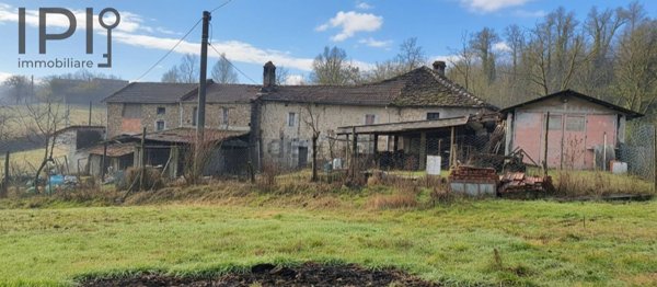 casale in vendita a Monastero Bormida