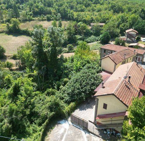 casa indipendente in vendita a Monastero Bormida