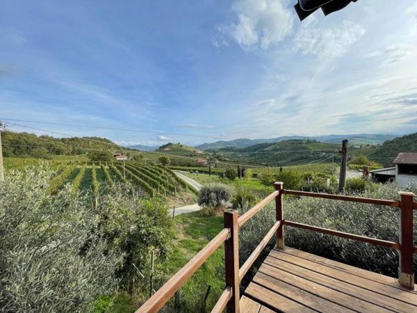 casale in vendita a Monastero Bormida