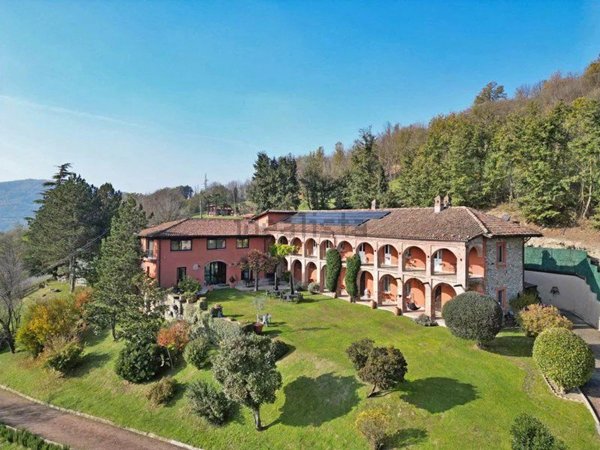 casale in vendita a Monastero Bormida