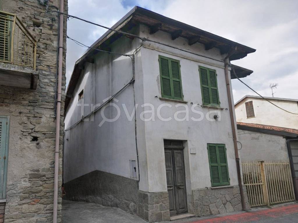 casa indipendente in vendita a Monastero Bormida
