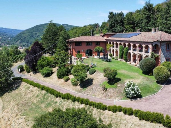 casa indipendente in vendita a Monastero Bormida
