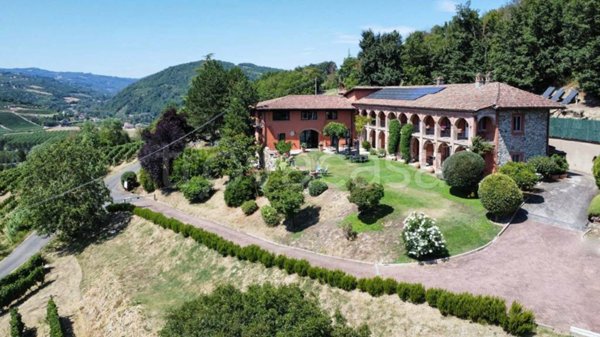 casa indipendente in vendita a Monastero Bormida