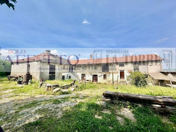 pentavano in vendita a Monastero Bormida