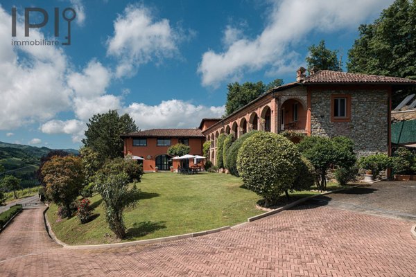casa indipendente in vendita a Monastero Bormida