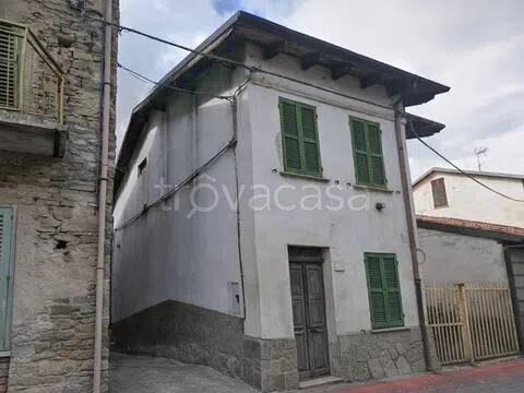 casa indipendente in vendita a Monastero Bormida