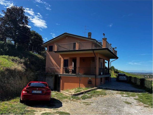 casa indipendente in vendita a Moncalvo