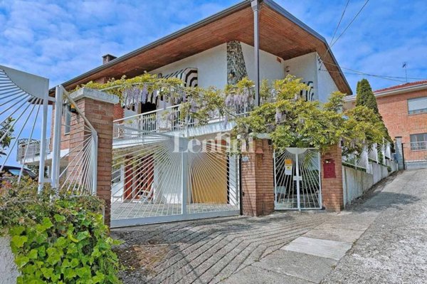 casa indipendente in vendita a Moncalvo