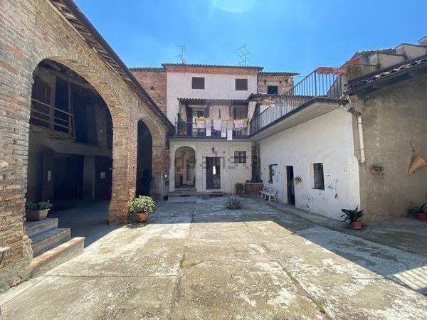 casa indipendente in vendita a Moncalvo