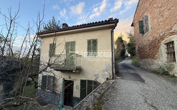 casale in vendita a Moncalvo
