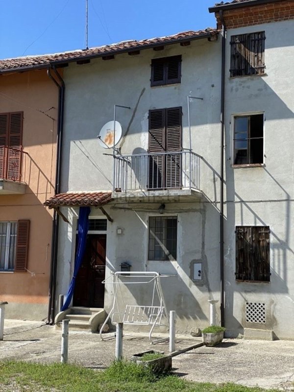 pentavano in vendita a Moncalvo