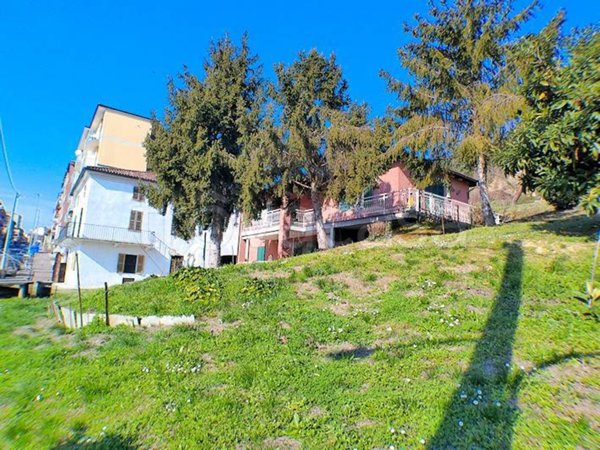 casa indipendente in vendita a Moncalvo