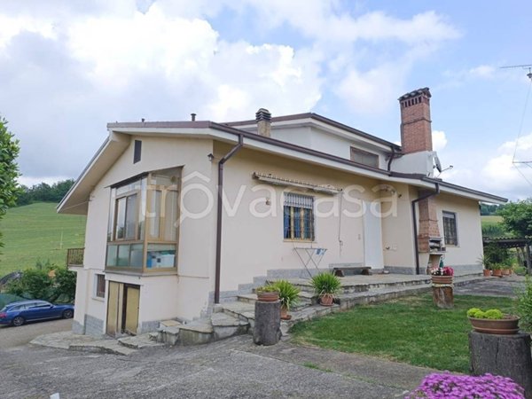casa indipendente in vendita a Moncalvo in zona San Vincenzo