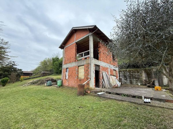 casa indipendente in vendita a Moncalvo
