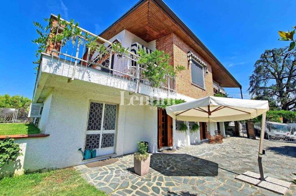 casa indipendente in vendita a Moncalvo