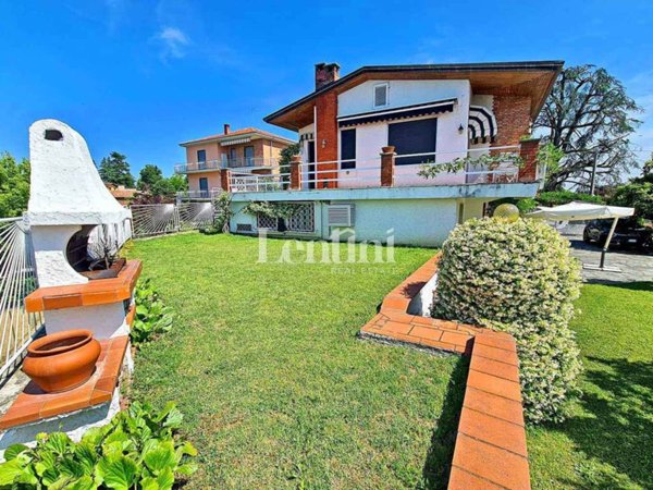 casa indipendente in vendita a Moncalvo