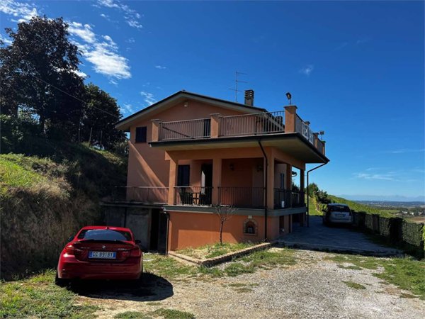 casa indipendente in vendita a Moncalvo