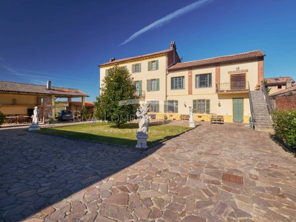 casa indipendente in vendita a Moncalvo in zona Santa Maria