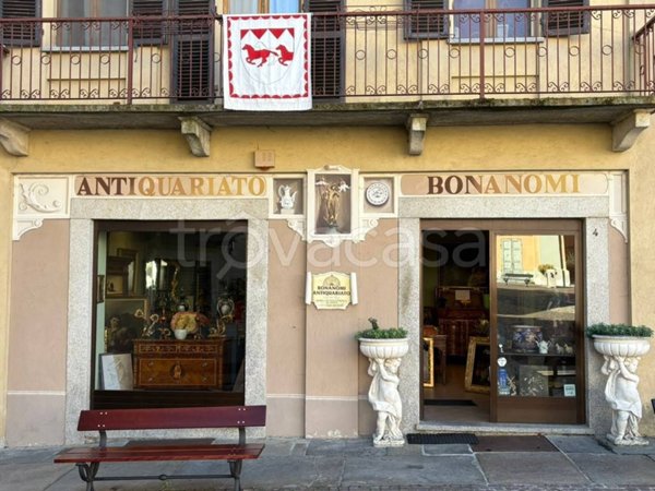 negozio in vendita a Moncalvo