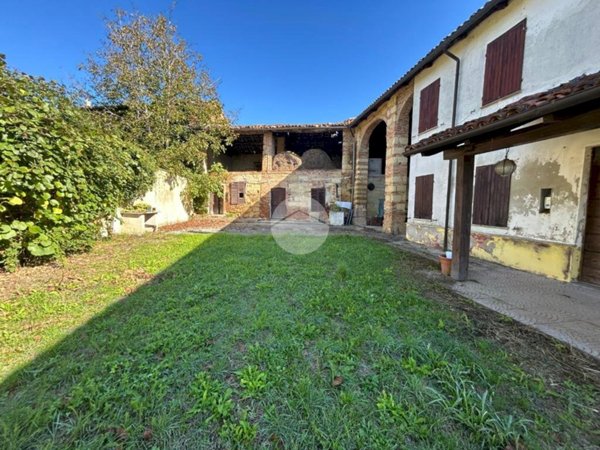 casa semindipendente in vendita a Moncalvo