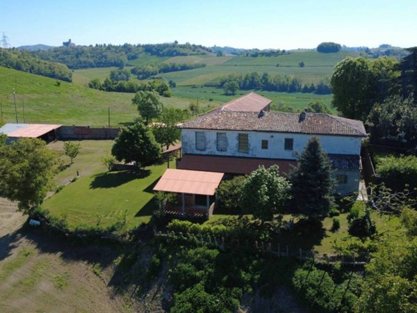 casa indipendente in vendita a Moncalvo