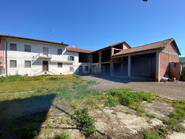 casa indipendente in vendita a Moncalvo