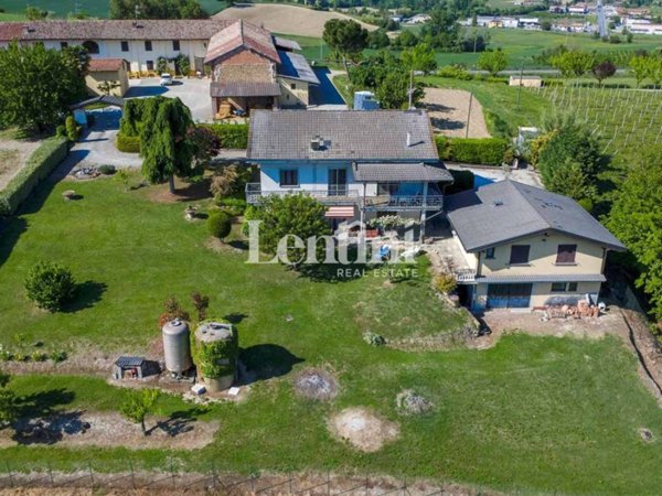 casa indipendente in vendita a Moncalvo