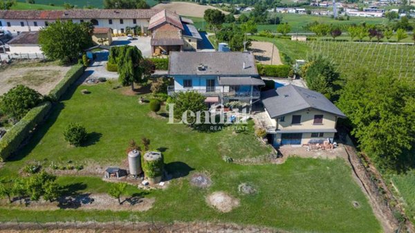 casa indipendente in vendita a Moncalvo
