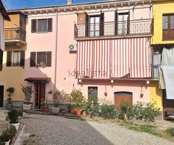 casa indipendente in vendita a Moncalvo