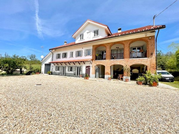 casa indipendente in vendita a Moncucco Torinese in zona San Giorgio