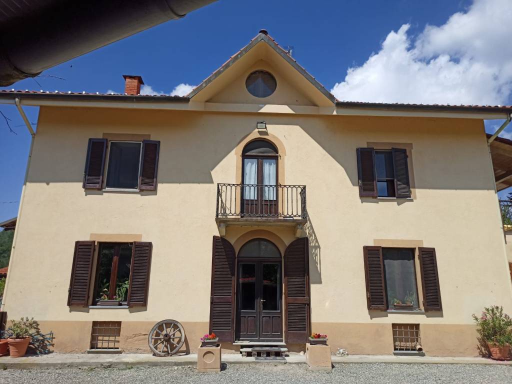 casa indipendente in vendita a Moncucco Torinese