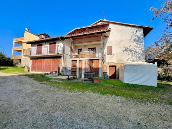 casa semindipendente in vendita a Moncucco Torinese in zona Moglia